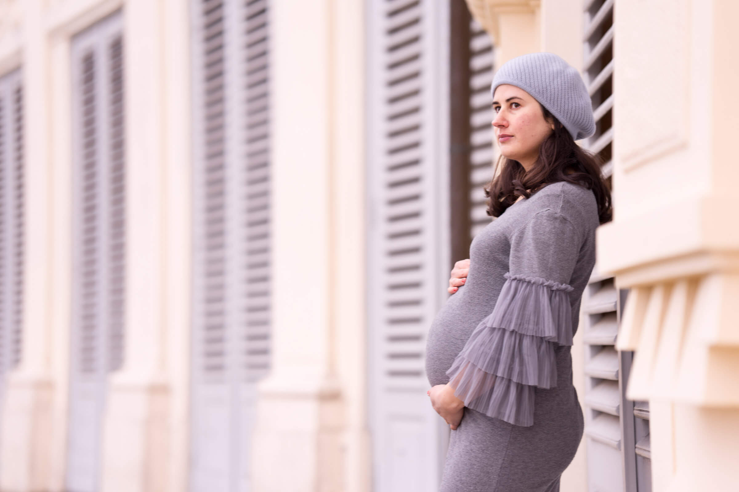 Babybauch Shooting Schwangerschaft am Schloss Solitude Stuttgart Ludwigsburg